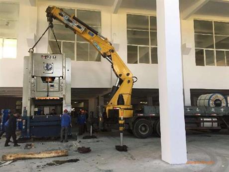 大型設(shè)備吊裝